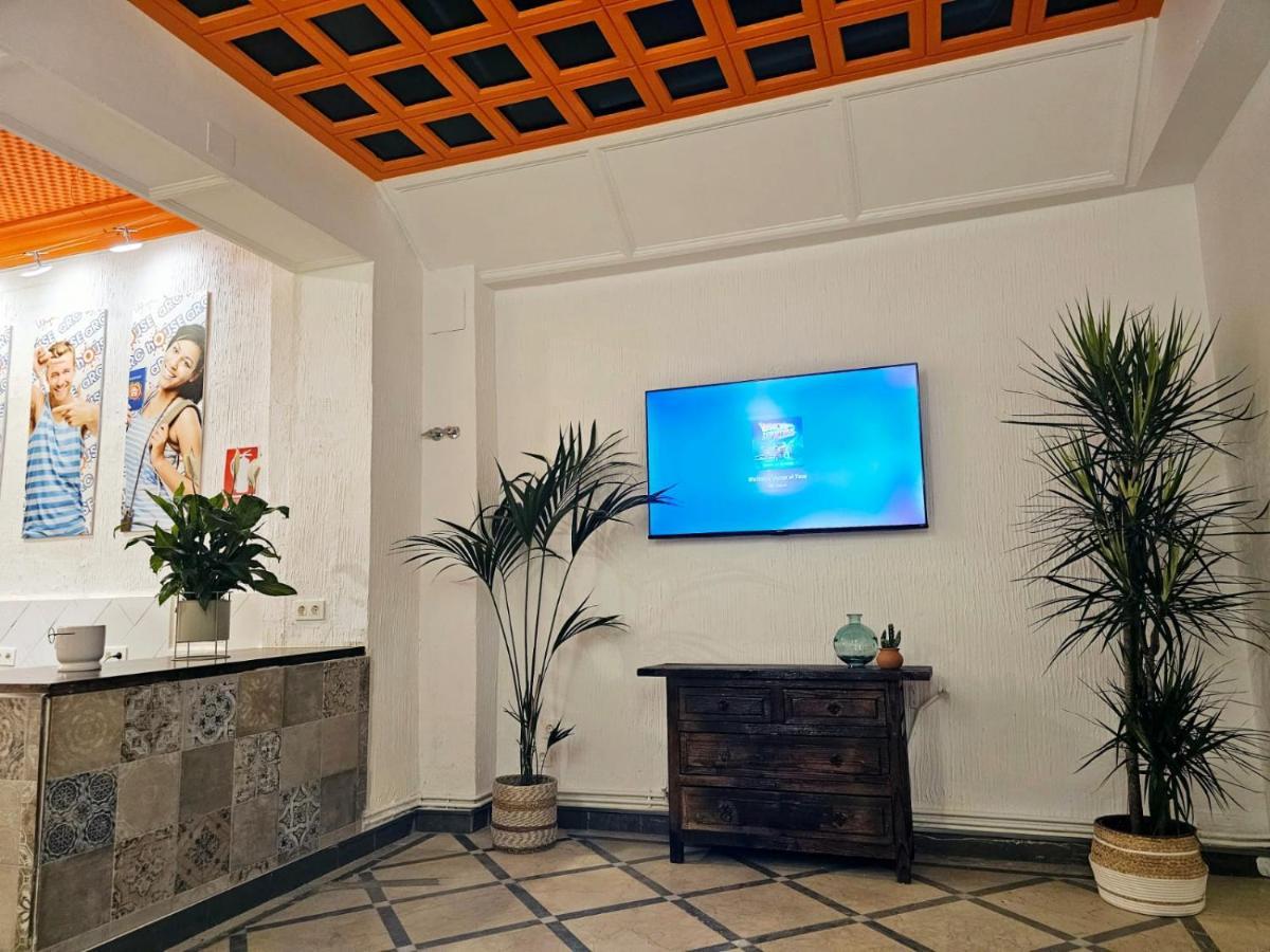Arc House Granada Hotel ภายนอก รูปภาพ