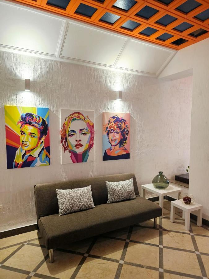 Arc House Granada Hotel ภายนอก รูปภาพ